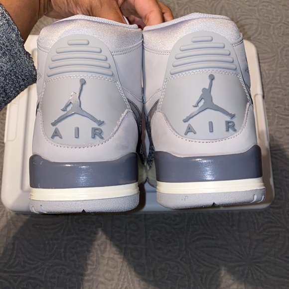 Air Jordan Legagcy 312 - Wolf Grey (WORN) - Picture 8 of 17